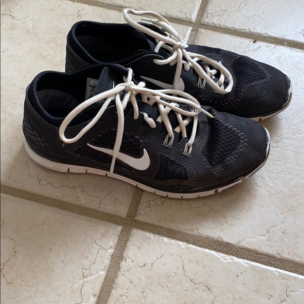 Nike Free TR Fit 4 Sneakers